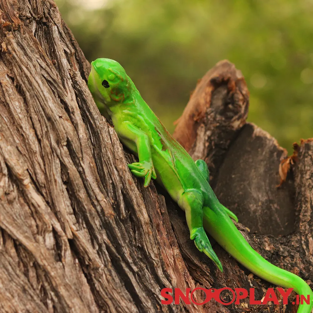 3D Lizard Prank Toy (Set of 2 Lizards)