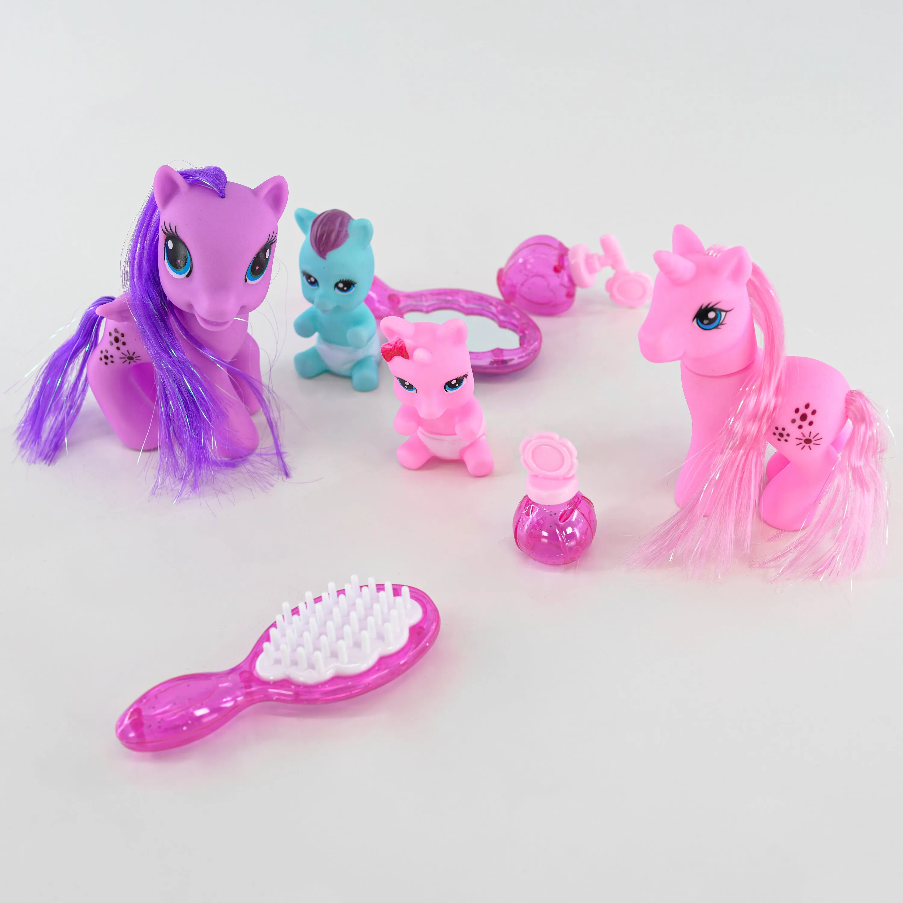 Unicorn Family Playset