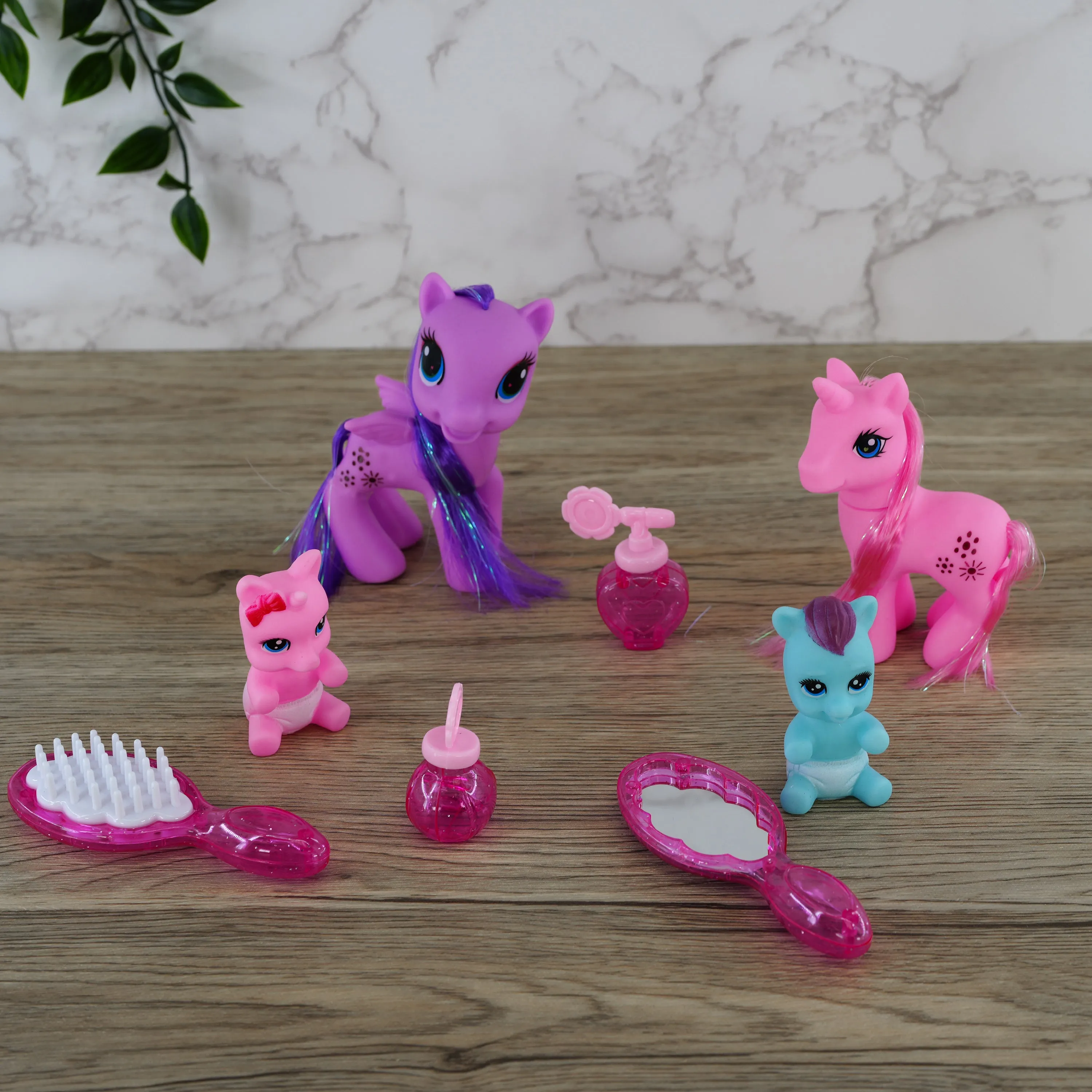 Unicorn Family Playset